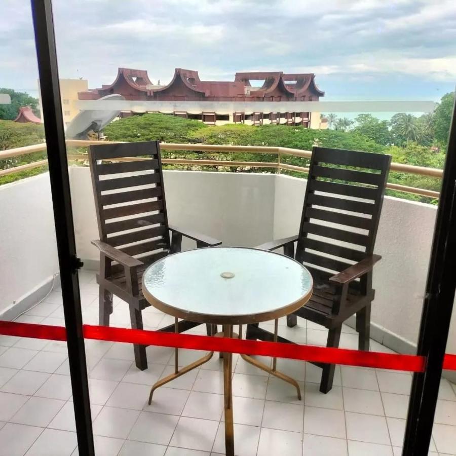 Batu Feringgi Sri Sayang Apartment Exterior photo