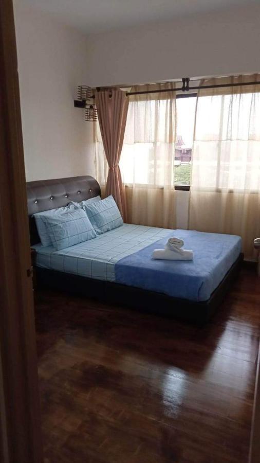 Batu Feringgi Sri Sayang Apartment Exterior photo